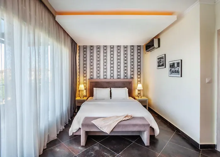 Sunny Epta ハニオティス